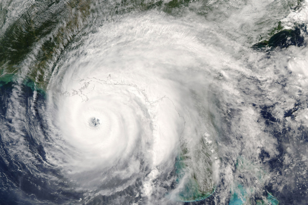 typhoon-ragasa-batters-southern-china-and-taiwan