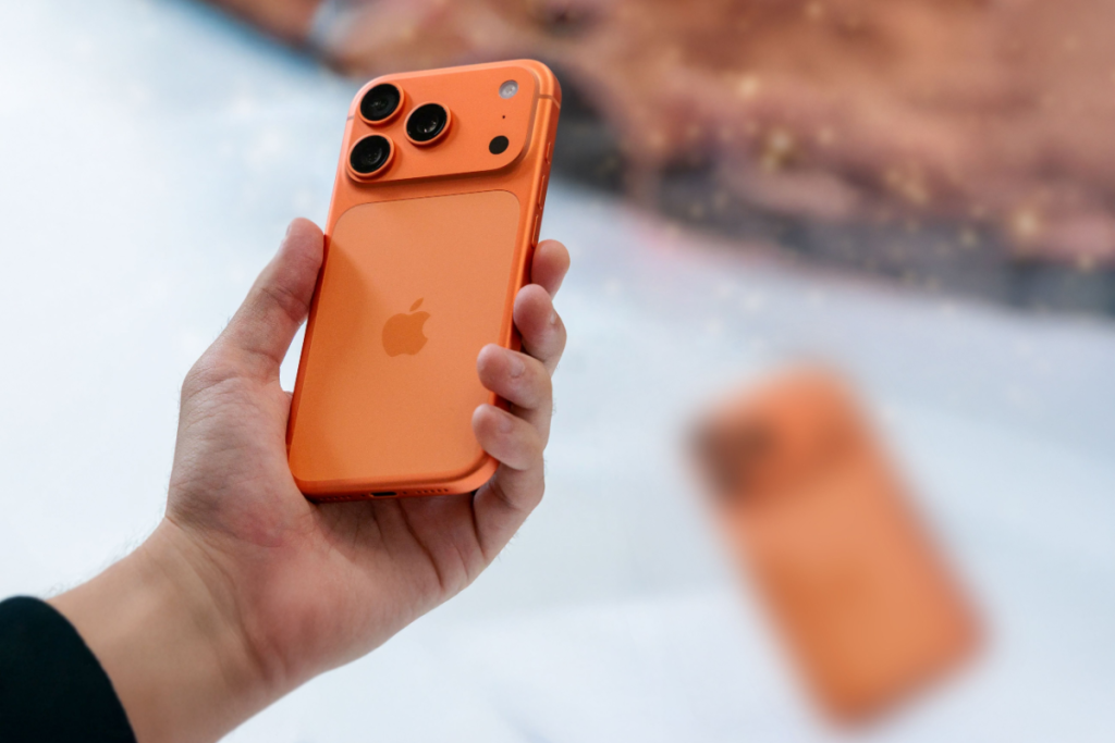 adobe-disables-selfie-camera-in-project-indigo-for-iphone-17