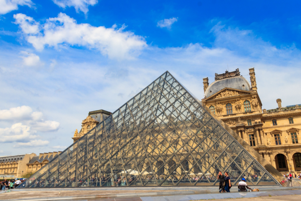 experts-doubt-stolen-louvre-crown-jewels-will-ever-be-recovered