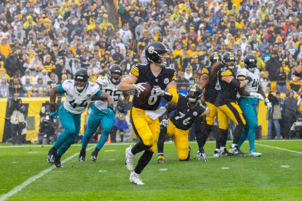 Steelers Run Defense Collapses in Historic Home Loss steelers-run-defense-collapses-in-historic-home-loss